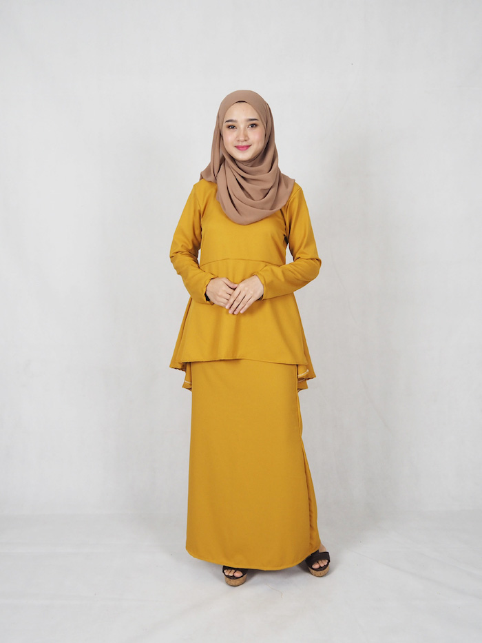 SW4797 Elegant Fishtail Baju Kurung Yellow