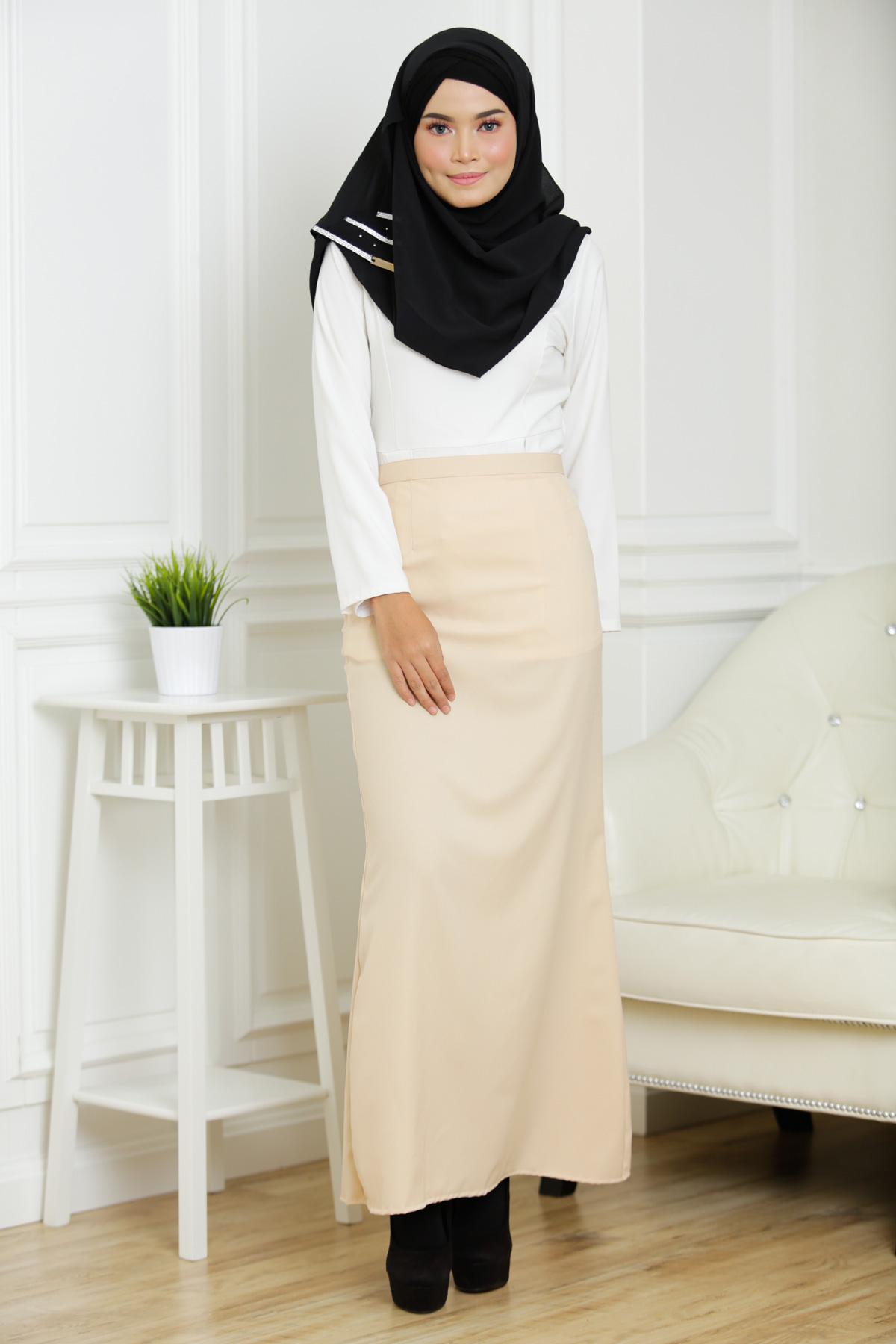SW4802 Fashion Skirts A Cuts Cream