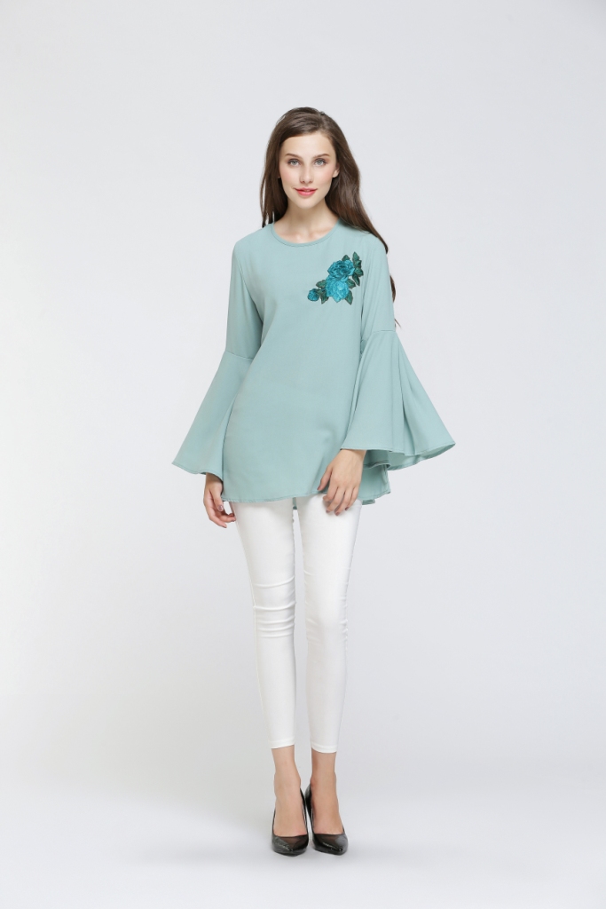 BM70053 Floral Blouse Green
