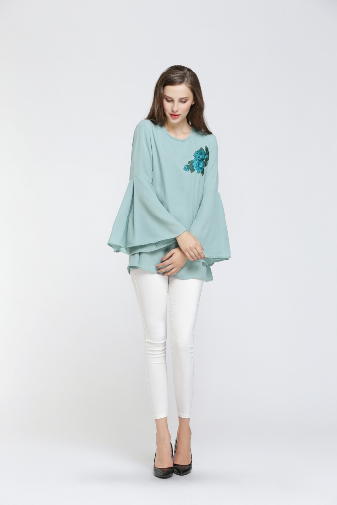 BM70053 Floral Blouse Green