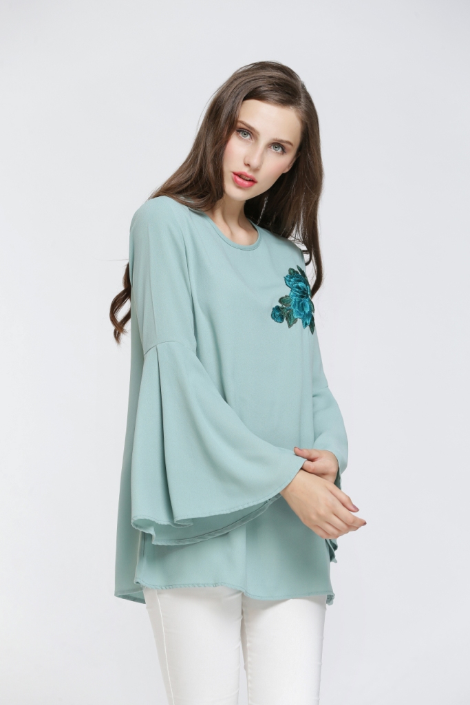 BM70053 Floral Blouse Green