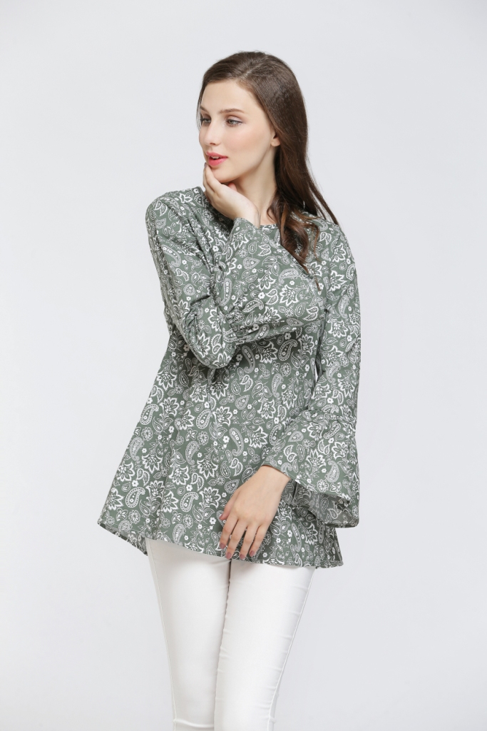 BM70054 Stylish Printed Blouse Green