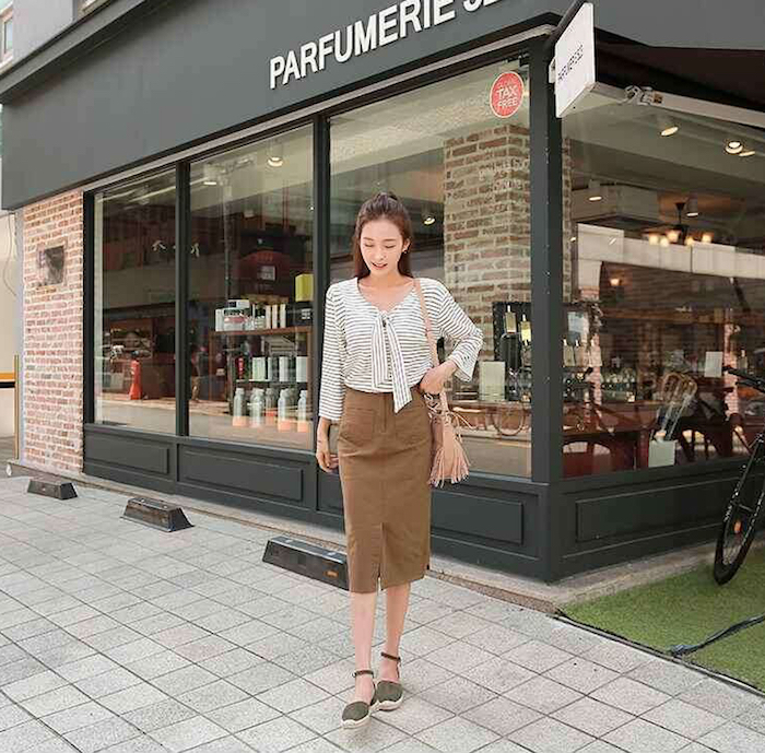 BM70071 Korea Fashion Ribbon Top White