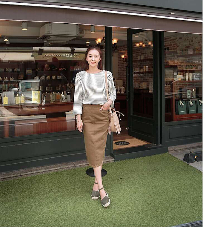 BM70071 Korea Fashion Ribbon Top White