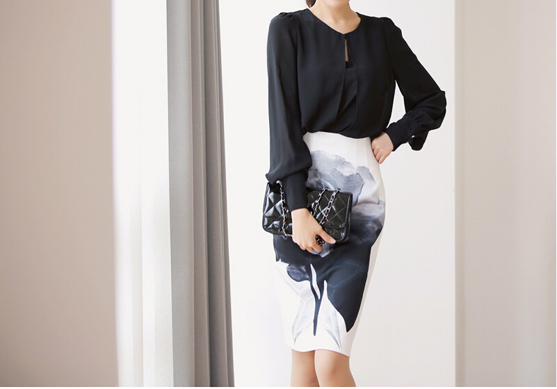 BM70089 Elegant Top and Skirt Set As Picture