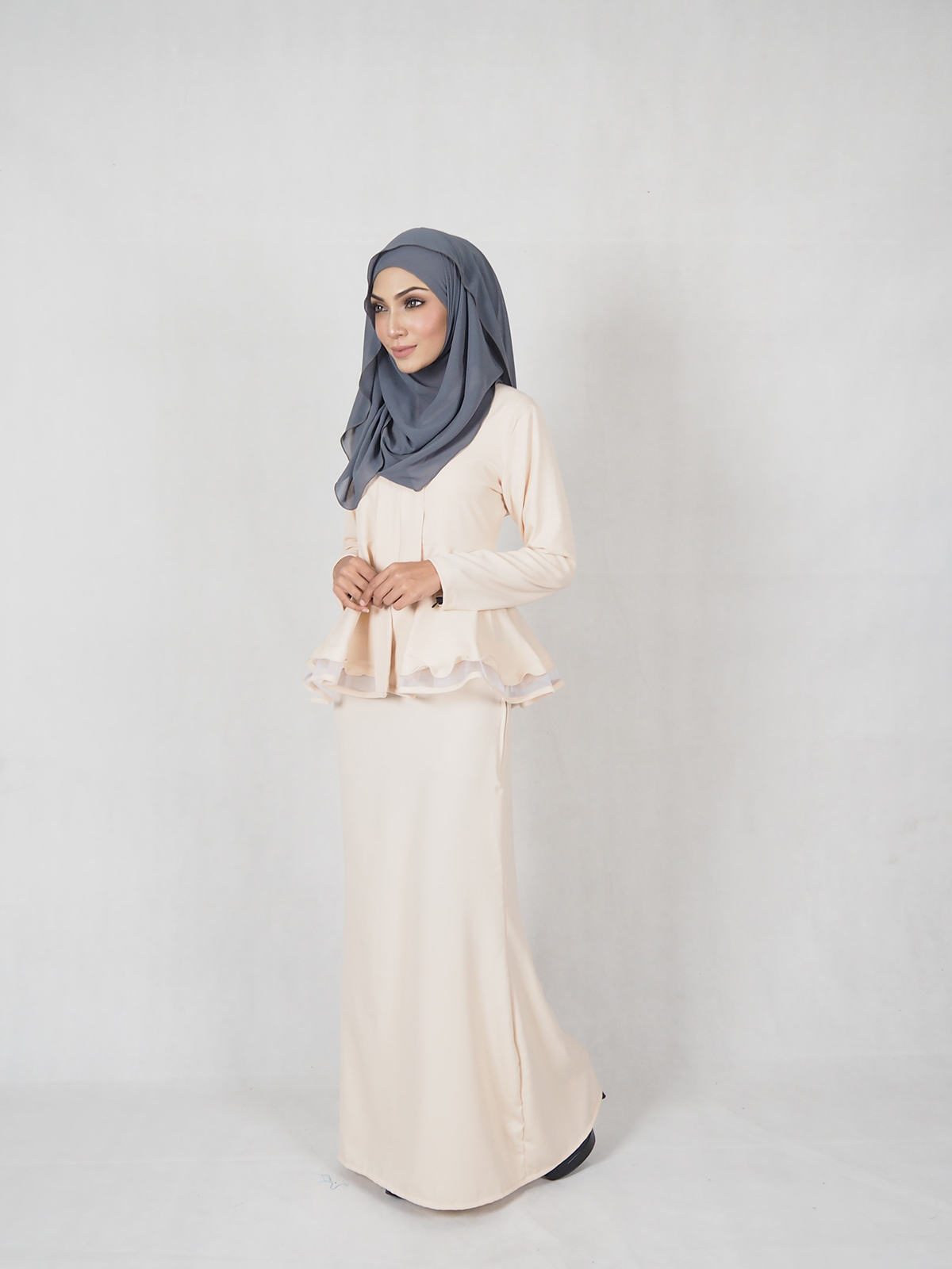 SW4739 Fashion Kebaya (Maternity) Cream