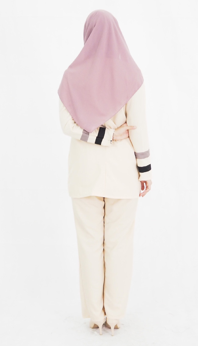 SW4774 Blouse & Pant Set (Plus Size) Cream