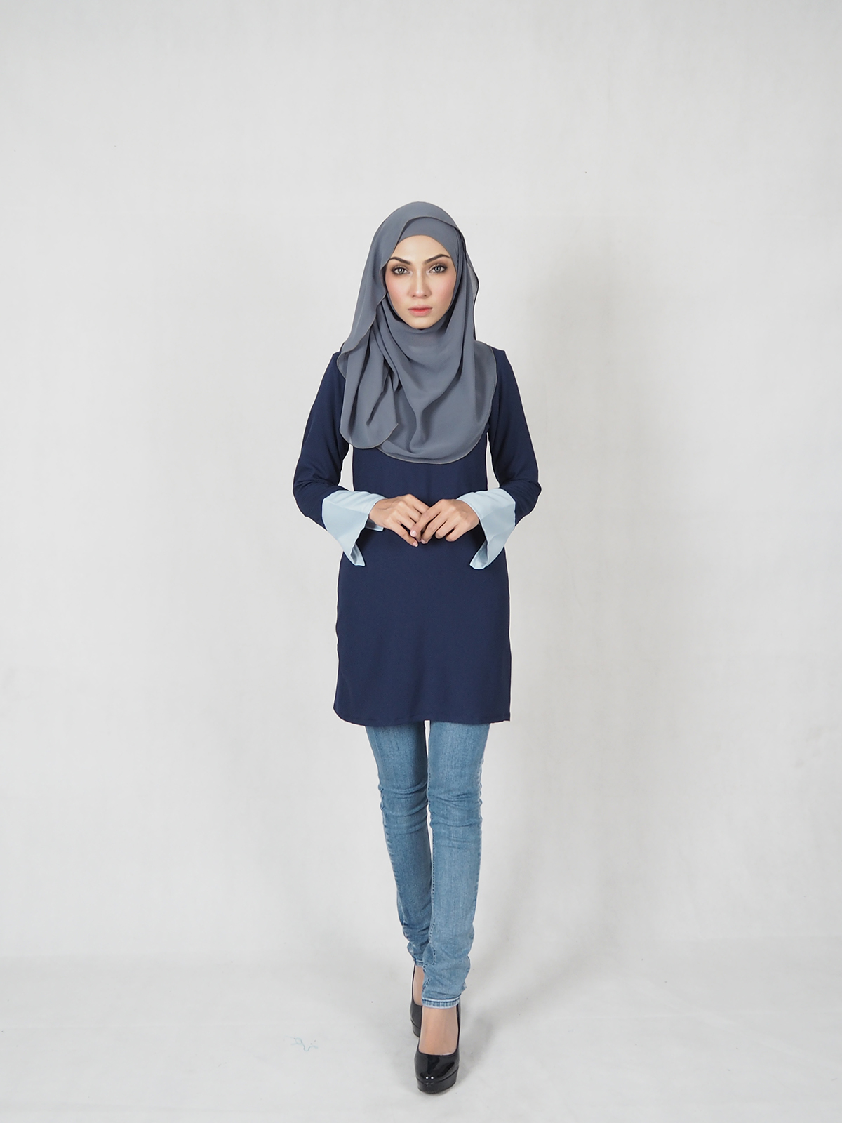 SW4792 Charming Blouse (Plus Size Maternity) Navy
