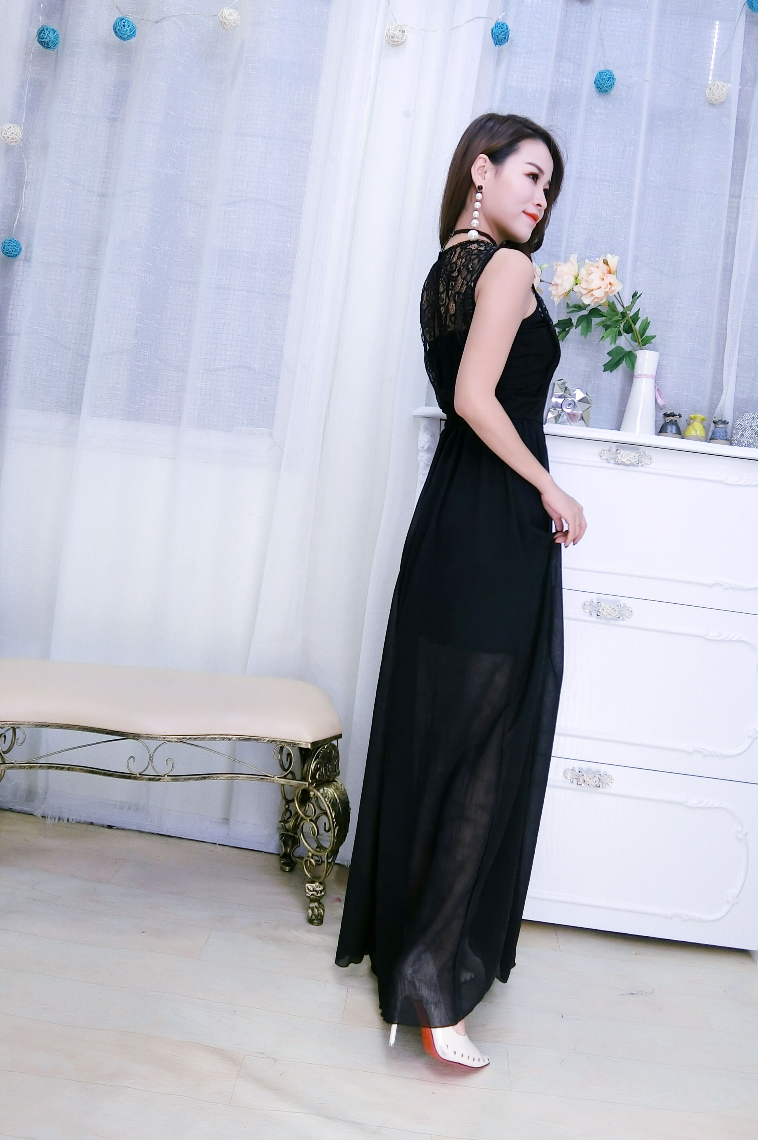 GW2160 Elegant Maxi Dress Black