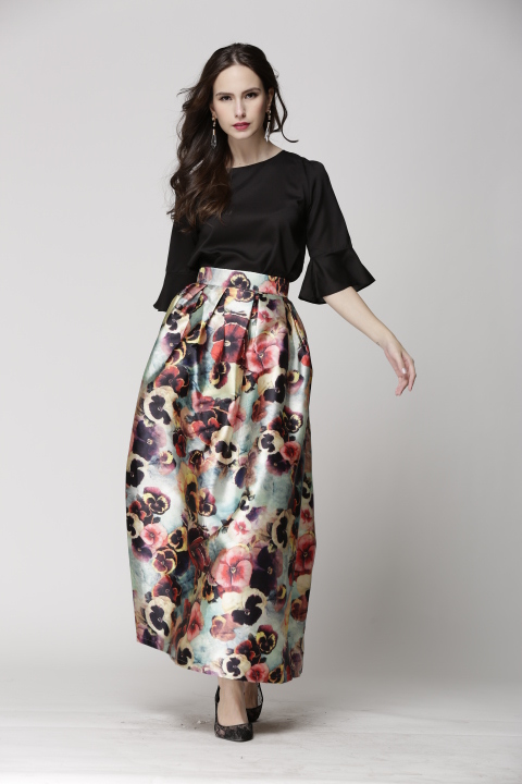 BM70110 Elegant Maxi Skirt Design C