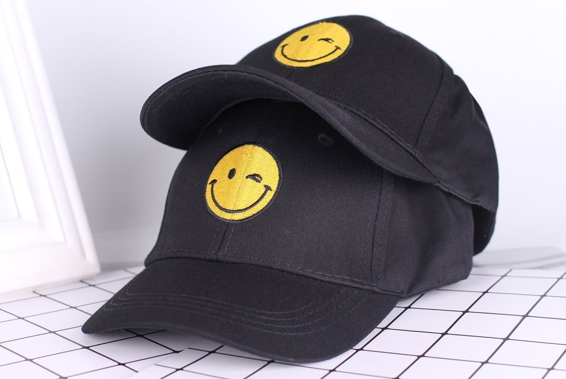 QA-315 Casual Fashion Cap Wink