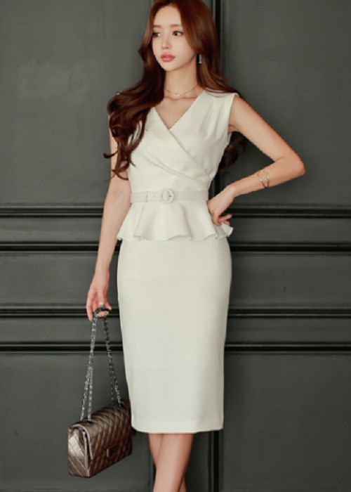 BM70250 Charming Dress White