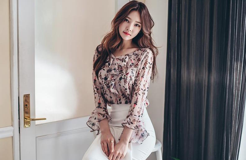 BM70267 Pretty Top and Skirt Set As Picture