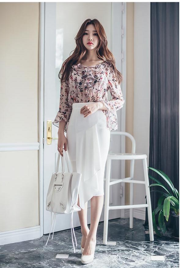 BM70267 Pretty Top and Skirt Set As Picture