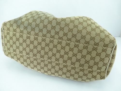 PB6016 Gucci Sukey Large Tote (Beige)
