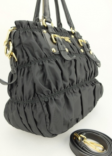 PB6037 Prada BN1336 Tessuto Gaufte Zippy Tote (Nero)