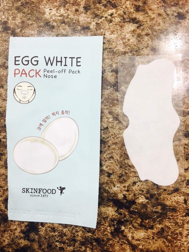 CW50041 Skinfood Egg White Peel - Off Nose Pack
