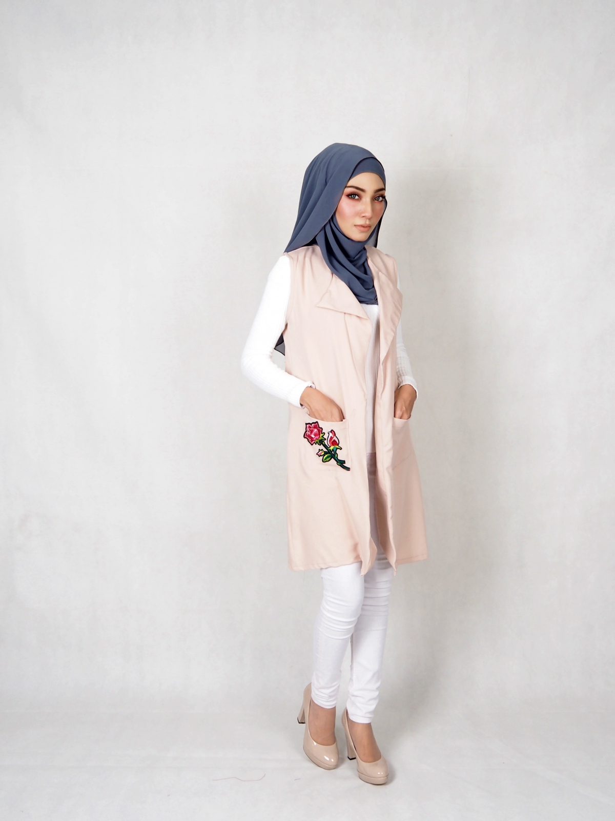 SW4829 Stylish Jacket Cream