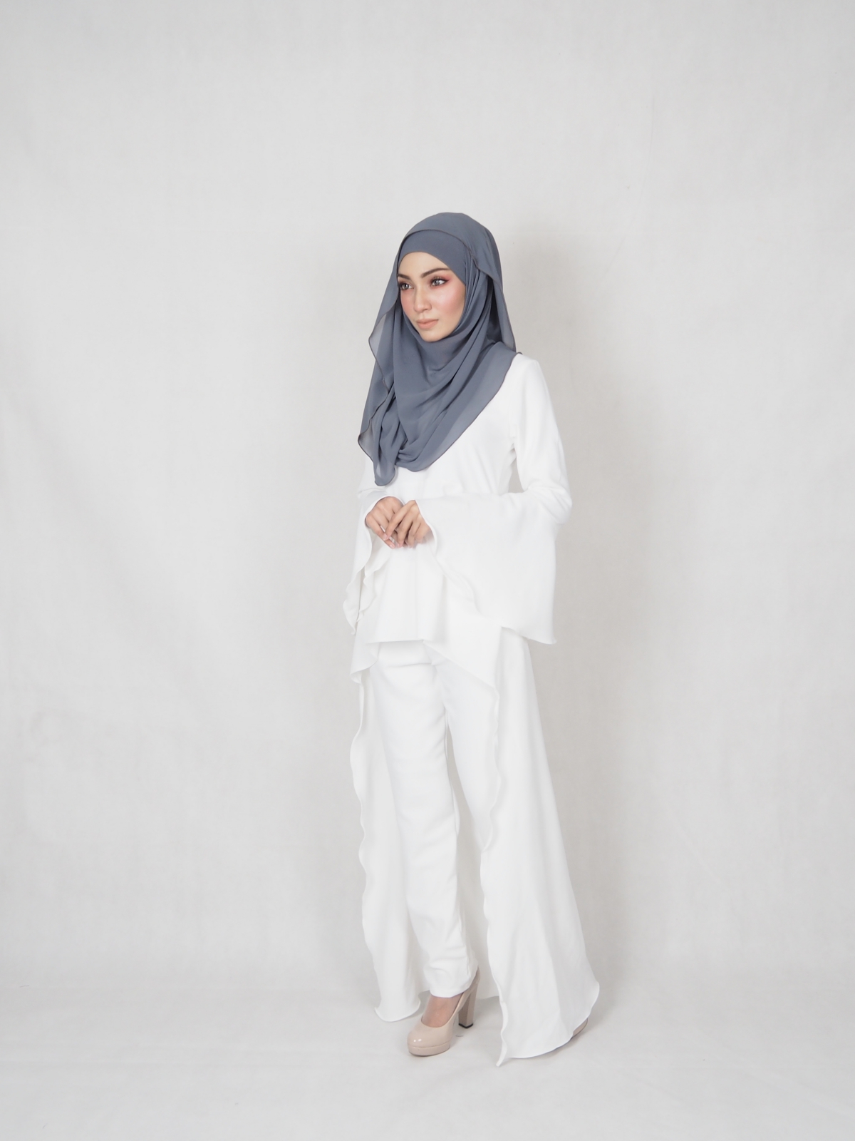 SW4830 Blouse & Pant Set White