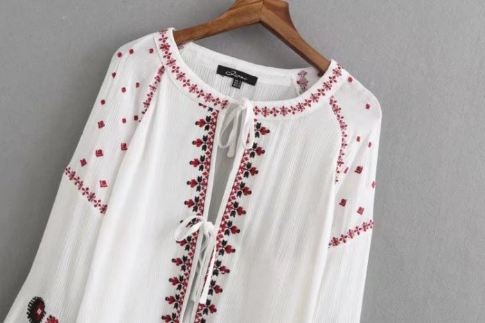 BM70281 Fashion Cardigan White