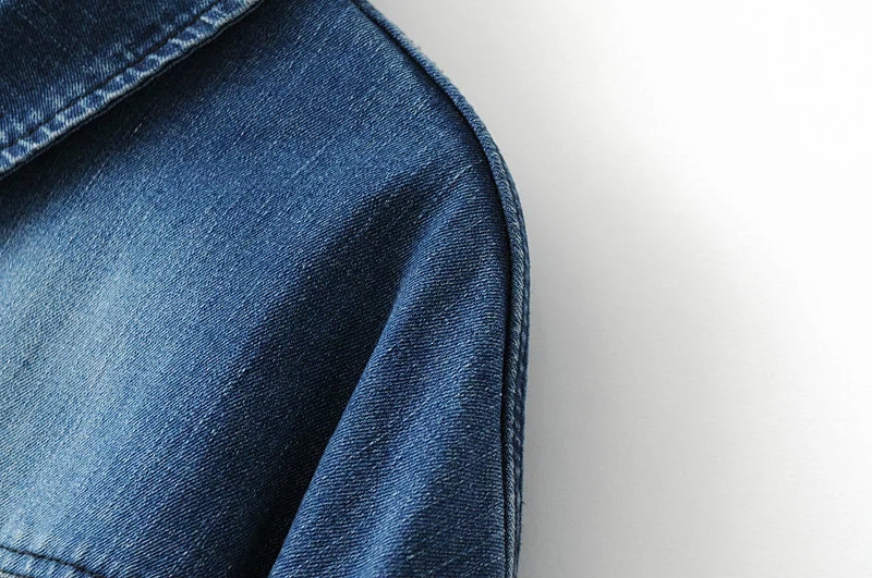 BM70282 Embroidered Denim Jacket Blue