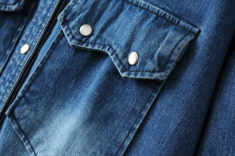 BM70282 Embroidered Denim Jacket Blue