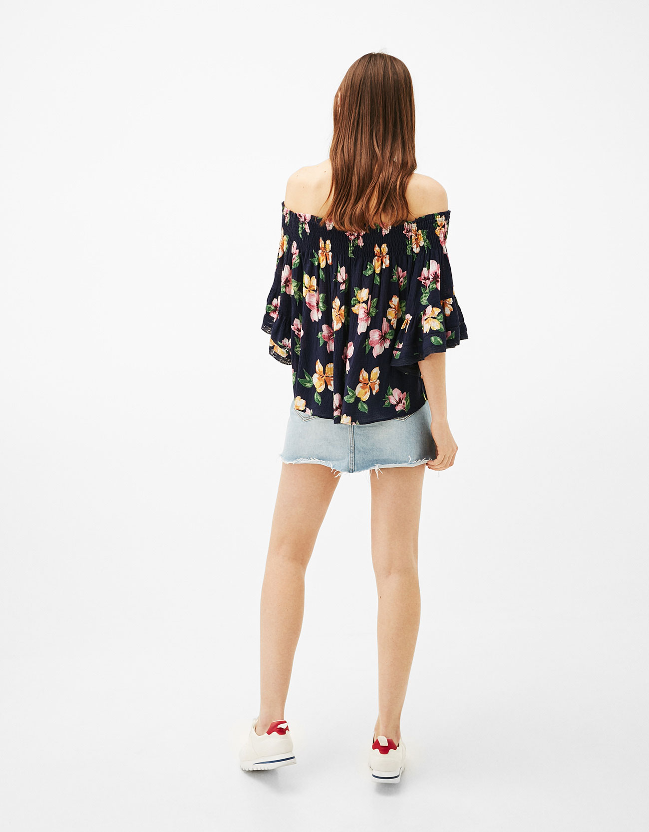 BM70299 Pretty Off-Shoulder Top Dark Blue
