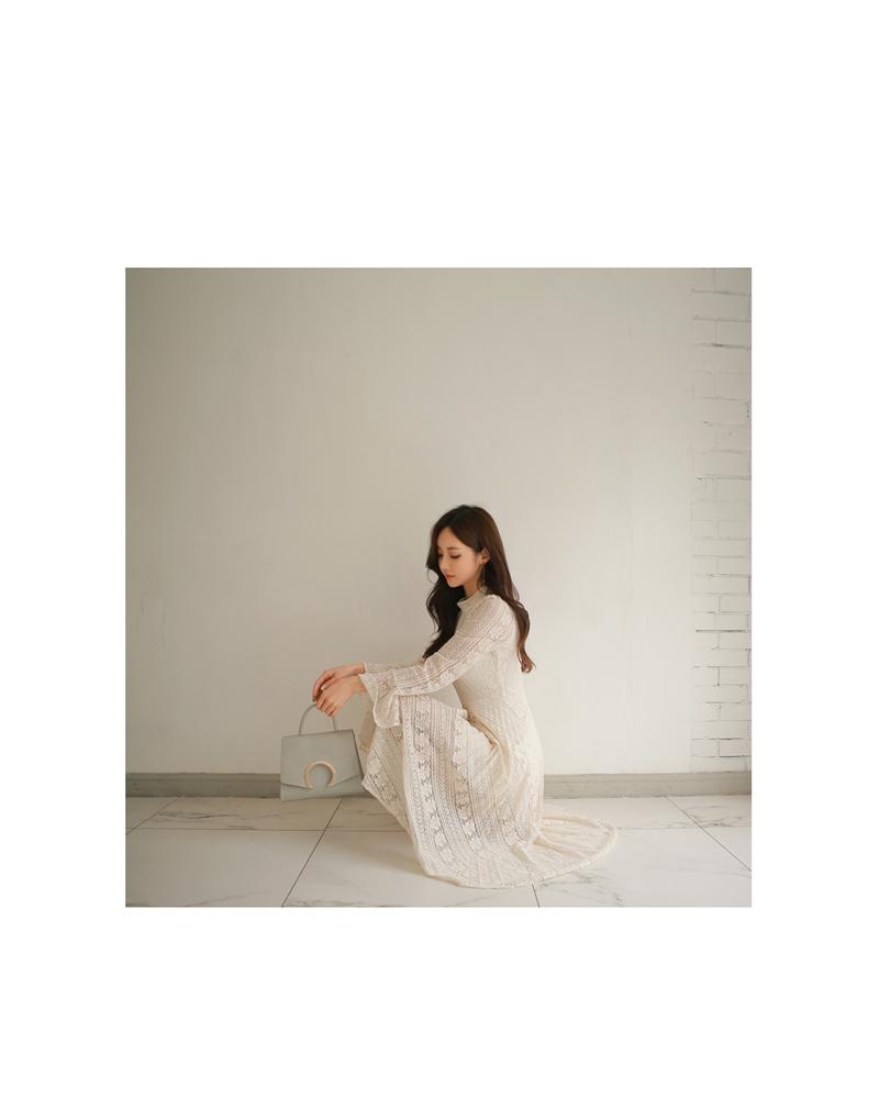 BM70329 Elegant Lace Dress As Picture