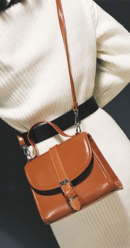 KW80227 Stylish Shoulder Bag Light Brown