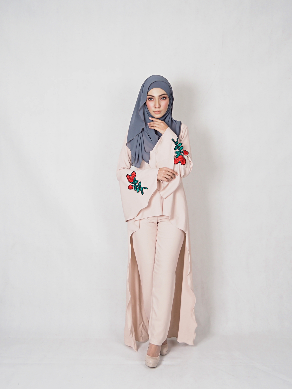 SW4834 Rose Set Blouse & Pants Cream