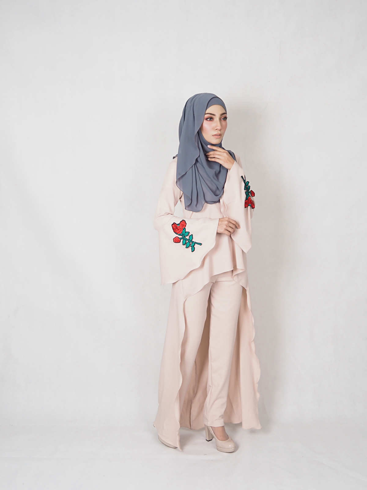 SW4834 Rose Set Blouse & Pants Cream