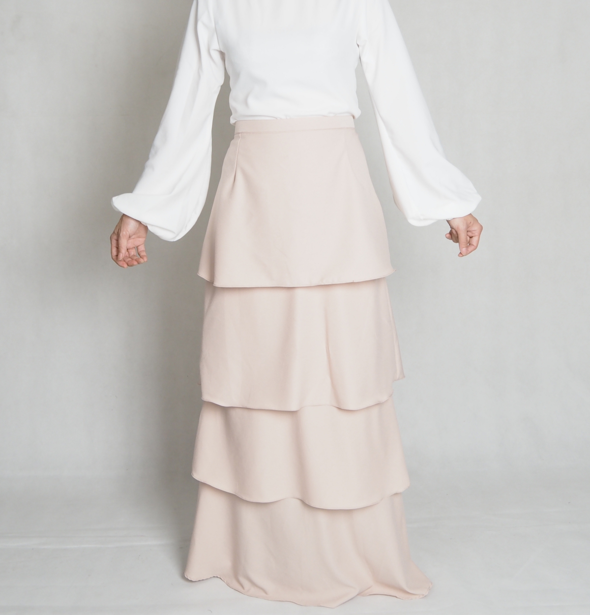 SW4863 Pretty Skirt Cream