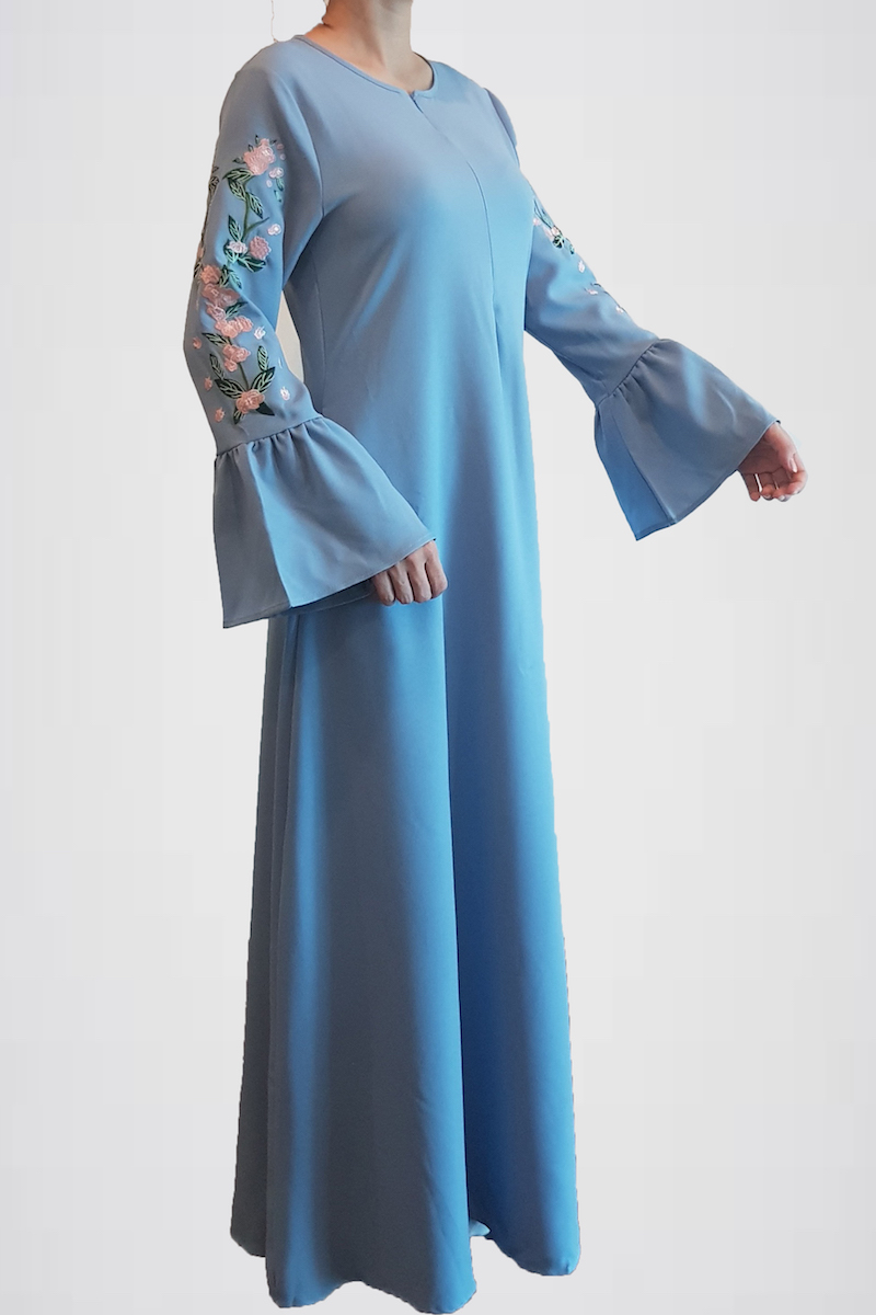 BM70351 Elegant Embroidered Jubah Blue