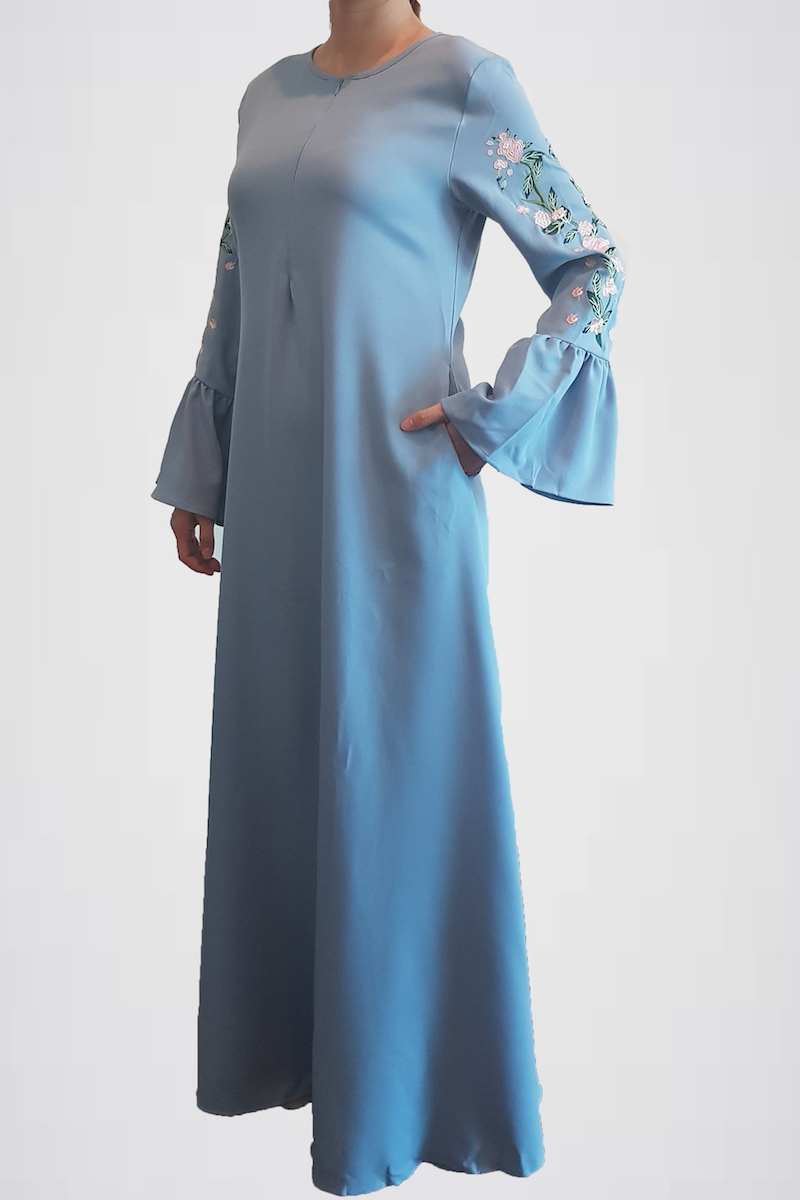 BM70351 Elegant Embroidered Jubah Blue