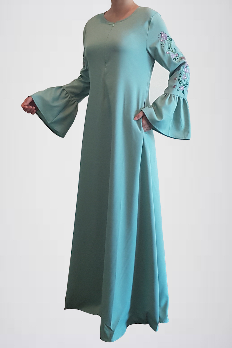 BM70351 Elegant Embroidered Jubah Mint
