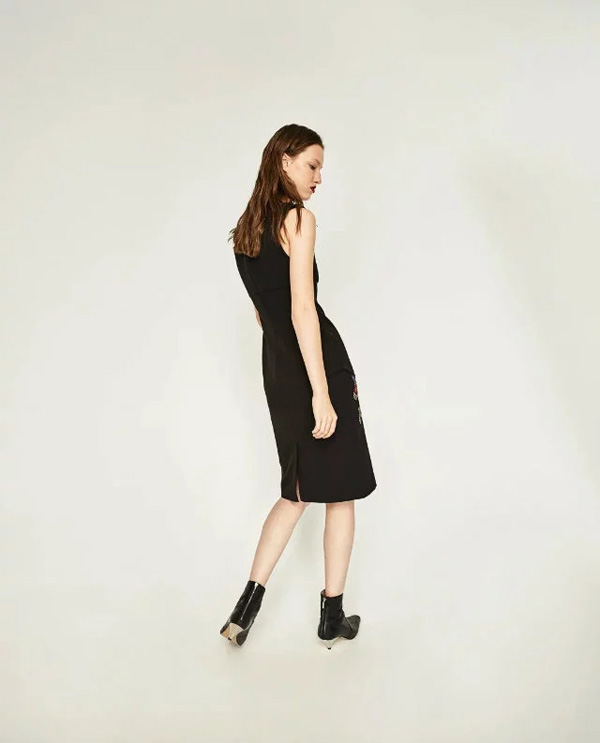 BM70354 Lovely Sleeveless Dress Black