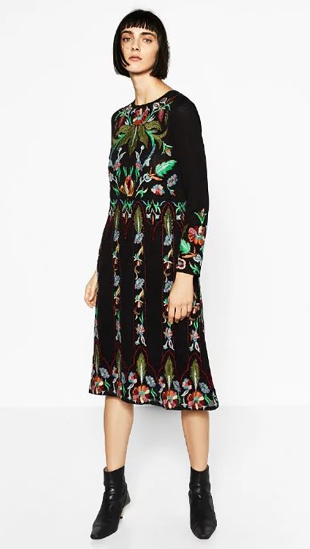 BM70356 Charming Embroidered Dress Black