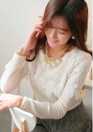 BM70867 Stylish Lace Top White
