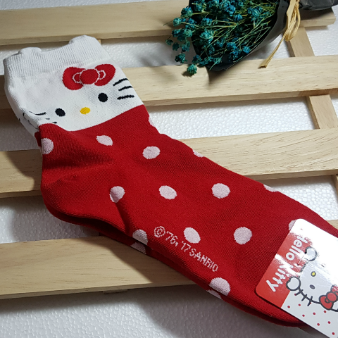 SLSK002B - Ankle Socks (Hello Kitty Red)