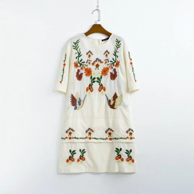 BM70852 Lovely Dress As Pic