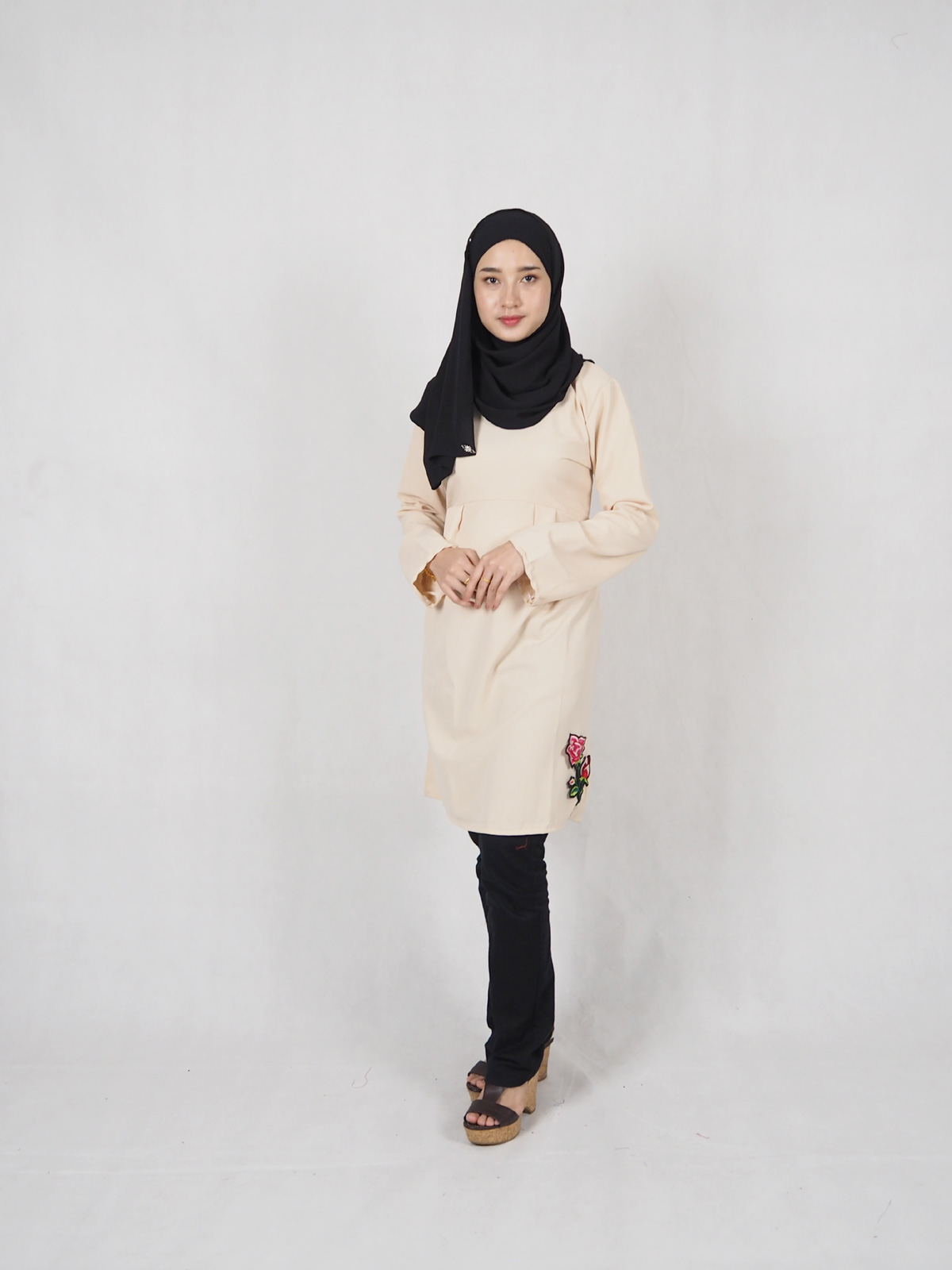 SW4897 Fashion Blouse Cream