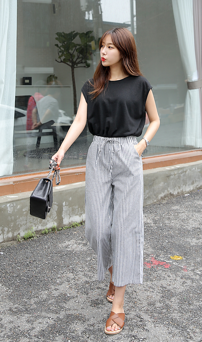 KB10067 Fashion Top Black