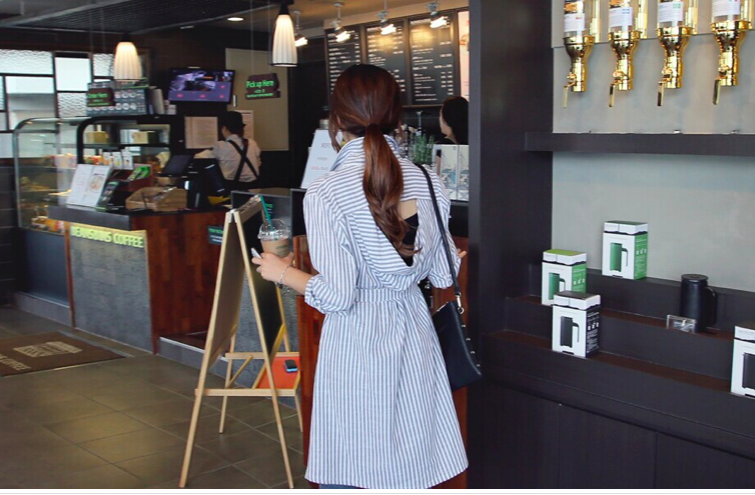 BM70870 Stylish Long Blouse As Picture