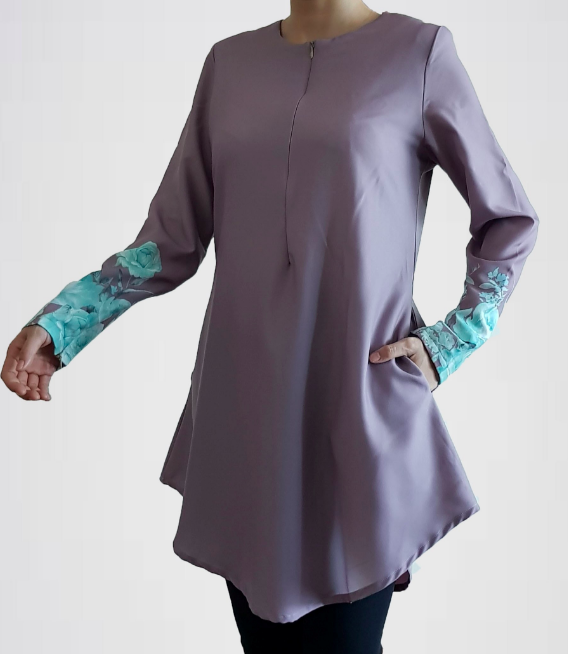 BM70873 Pretty Floral Top Lilac