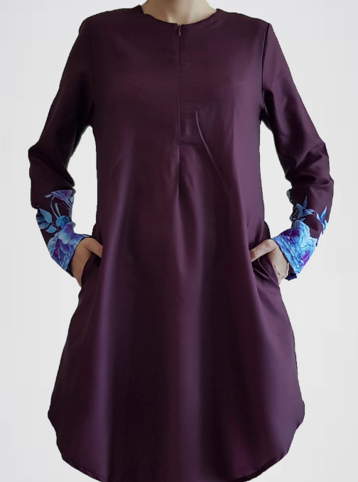 BM70873 Pretty Floral Top Maroon