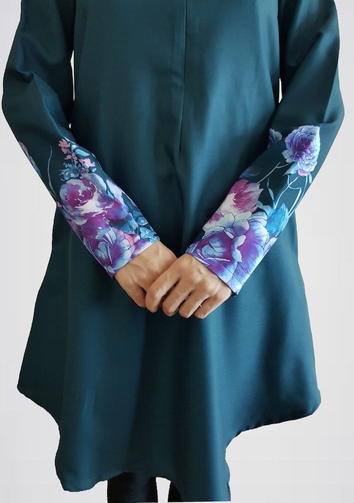 BM70873 Pretty Floral Top Turquoise