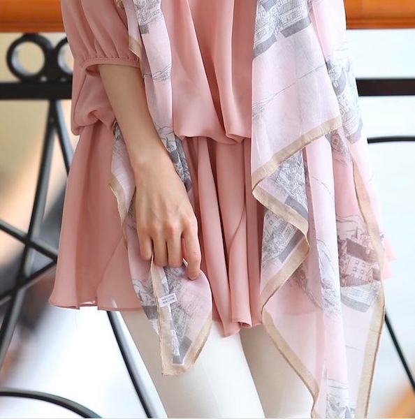 BM70946 Fashion Chiffon Top Pink