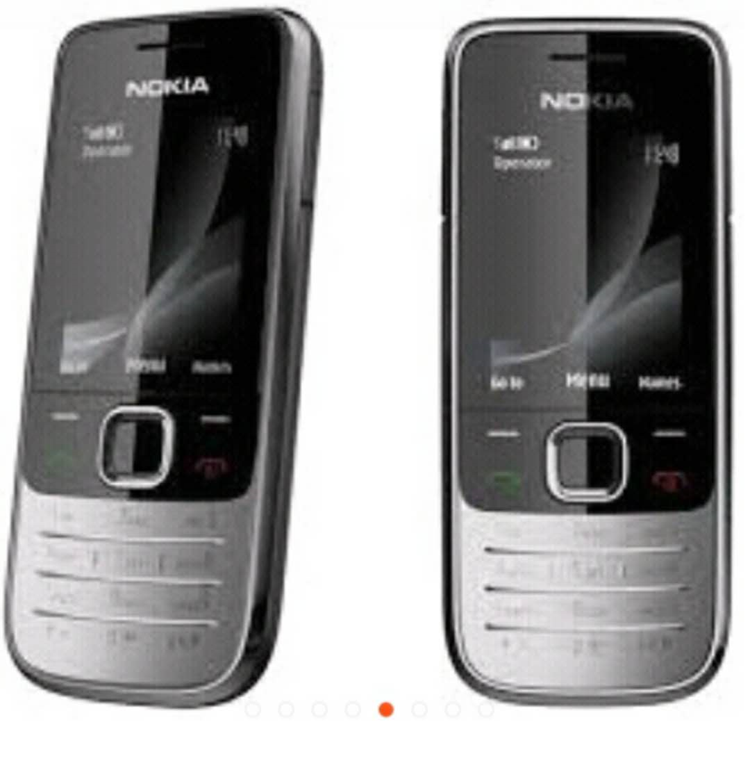 Nokia 2730 CLASSIC RECON REFURBISHED  (BLACK COLOR)