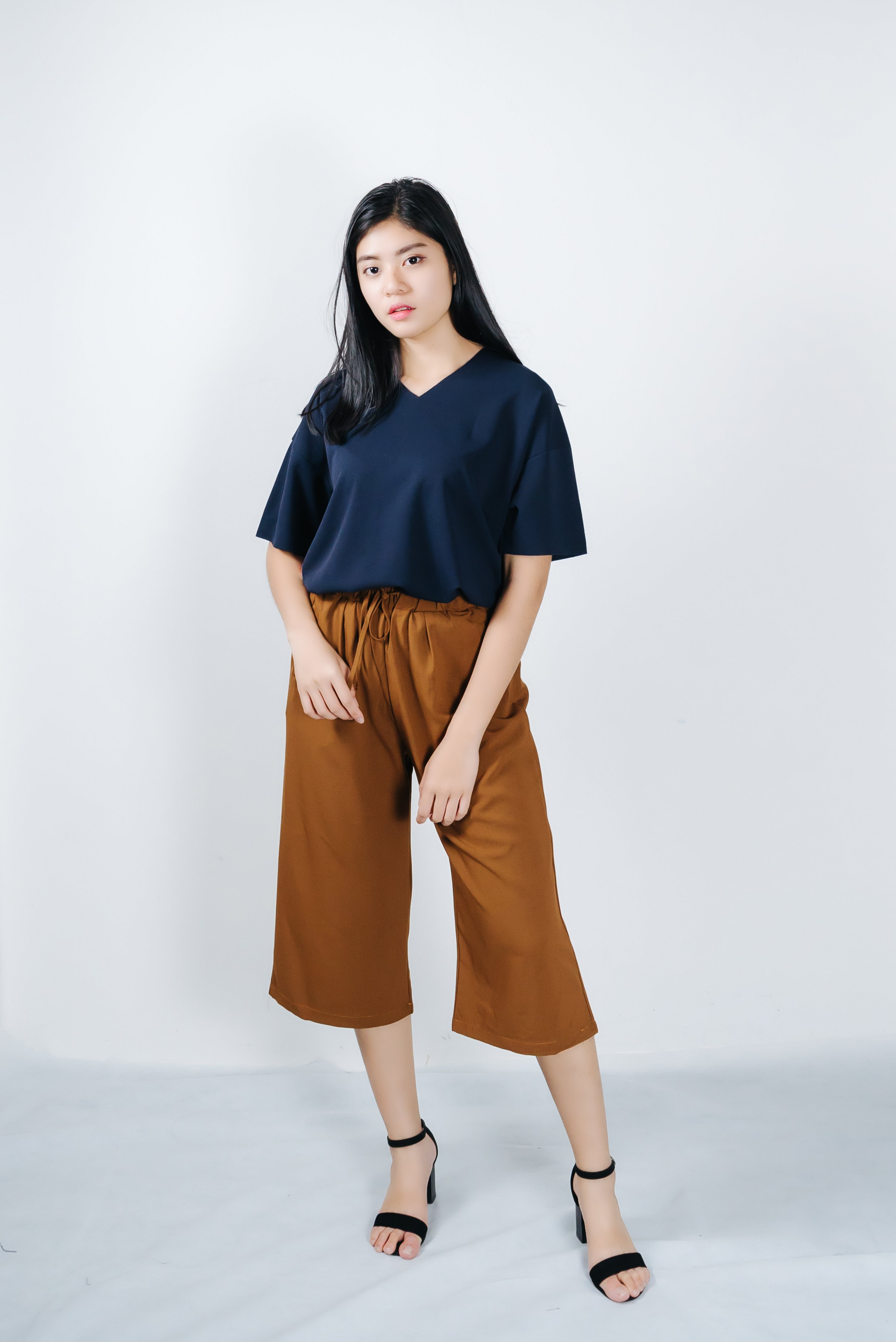 JULY005 V Neck Tshirt Navy Blue