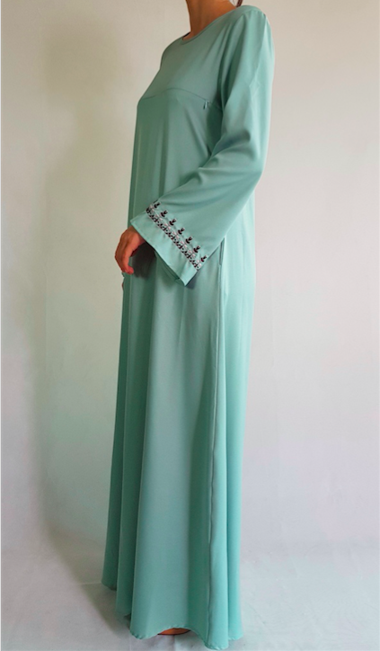 BM70974 Lovely Jubah Mint